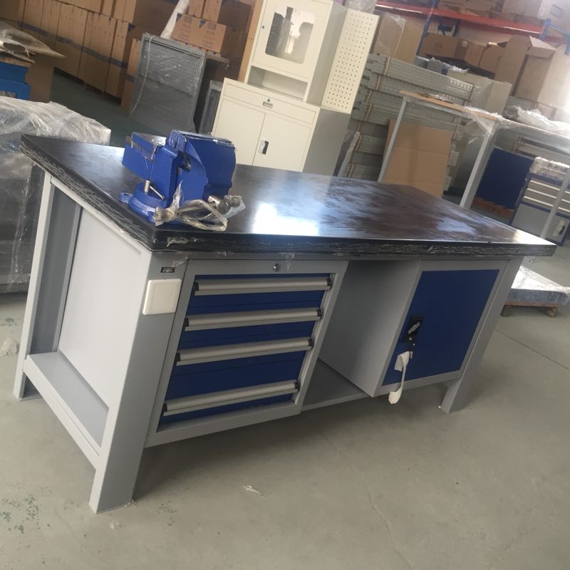 臺(tái)虎鉗工作臺(tái) 臺(tái)虎鉗工作臺(tái)