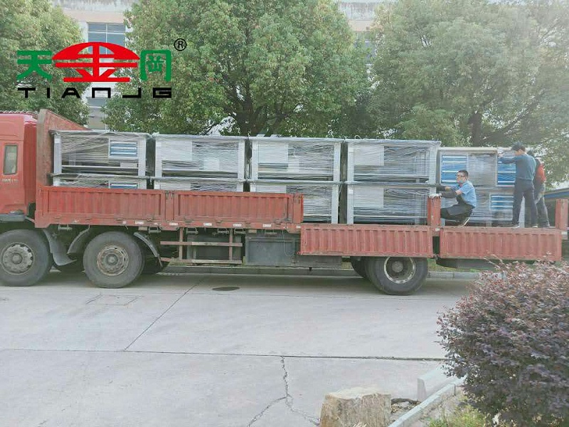 供應(yīng)廣州鉗工臺生產(chǎn)廠家