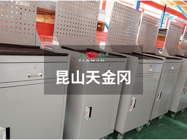 這個(gè)工具柜廠家為何選用冷軋鋼板制作柜子？