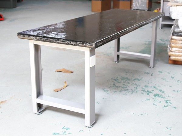 不銹鋼工作臺適用于哪些工作場景？