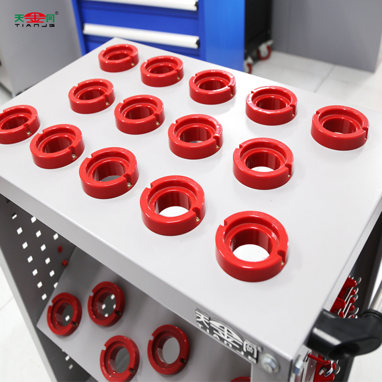 數(shù)控刀具車(chē)