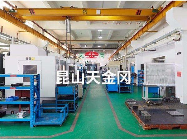 當車間工具柜遇到模具廠，會擦出怎樣的火花？