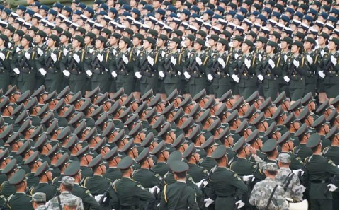 喜迎國(guó)慶大閱兵，工具柜廠家天金岡點(diǎn)贊明天的精彩