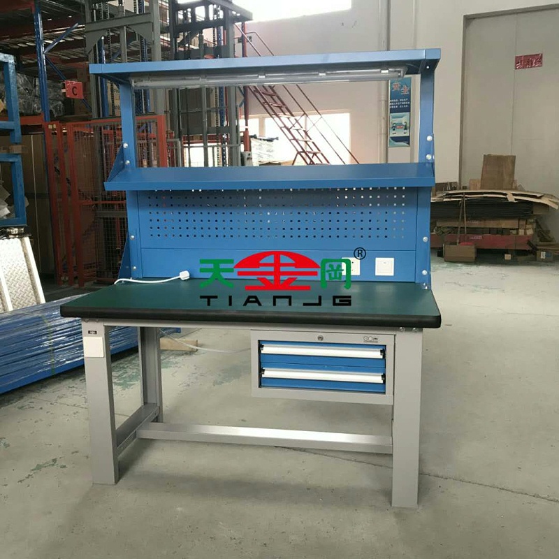 鉗工臺虎鉗型號