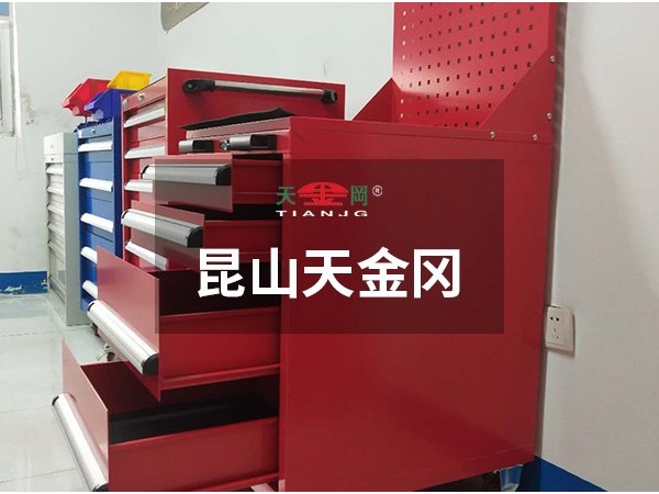 車(chē)間工具柜抽屜滑軌的選擇究竟有多重要？
